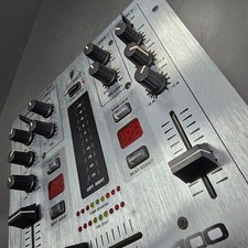 Behringer vmx100 professional for sale Behringer vmx100 professional for sale  KETTERING