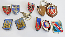 Various military badges d'occasion  Expédié en Belgium