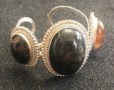 Ethnic three cabochon d'occasion  Expédié en Belgium