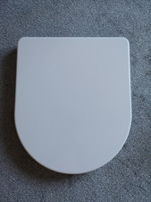 Soft close toilet for sale  LLANGEFNI