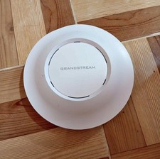 Grandstream networks gwn7615 d'occasion  Bruyères