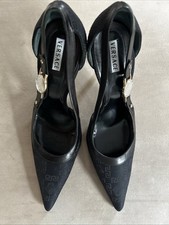Versace women shoes for sale  Millington