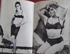 S.B.S. No 4. 1960's vintage pocket-sized pin-ups. Lingerie. segunda mano  Embacar hacia Mexico