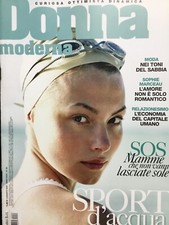 Donna moderna 2022 usato  Campagna