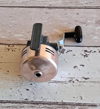 Daiwa 930 moulinet d'occasion  Gennevilliers