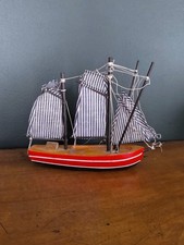 Ancienne maquette bateau d'occasion  Merville
