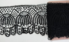 Dentelle ancienne bordure d'occasion  Morestel