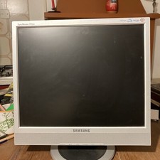 Video monitor computer usato  Italia