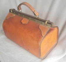 Sac main cuir d'occasion  Aubagne
