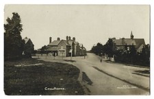 Crowthorne houses etc for sale  LONDON