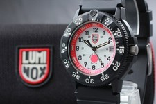 Neuve montre homme d'occasion  Expédié en France