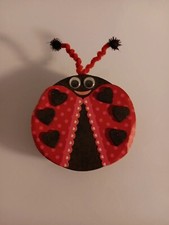 Mini recipiente de armazenamento organizador de mesa joaninha decoração novidade caixa de artesanato Lady Bug comprar usado Mini recipiente de armazenamento organizador de mesa joaninha decoração novidade caixa de artesanato Lady Bug comprar usado  Enviando para Brazil
