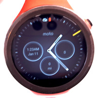 Smartwatch Motorola Moto 360 Sport 45mm 1ª geração pulseira de silicone laranja, usado comprar usado  Enviando para Brazil