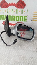 Specchietto retrovisore destro usato  Italia