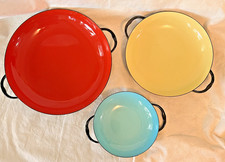 Conjunto de 3 panelas de esmalte Caravelle Sizzling Servers importadas da França comprar usado  Enviando para Brazil