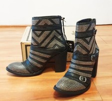 Boots mexicana cloutées d'occasion  Nice-