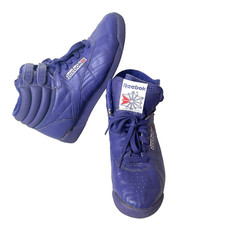 Tênis feminino vintage Reebok estilo livre cano alto década de 1980 roxo retrô tamanho 8 com cadarço comprar usado  Enviando para Brazil