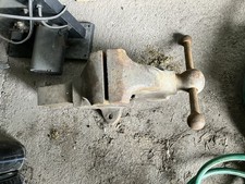 Reed manufacturing vise for sale  Hancock