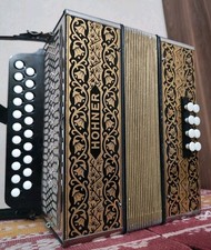 Vídeo! Acordeão alemão Hohner C/F botão diatônico pôquer Viena comprar usado  Enviando para Brazil