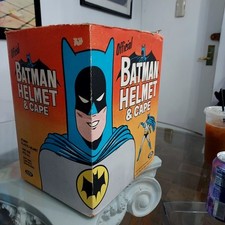 Batman 1966 capacete capuz e capa quase em perfeito estado caixa está em ótimo estado! Compare!, usado comprar usado  Enviando para Brazil