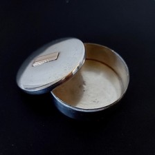 Scatolina portapillole argento usato Scatolina portapillole argento usato  Monte San Pietro