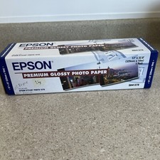Papel fotográfico brilhante premium Epson S041738 1 rolo 13 pol x 32,8 pés, nova caixa aberta comprar usado  Enviando para Brazil
