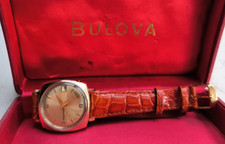 Bulova accutron box usato  Roma