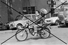 Photo coluche 1974 d'occasion  Toulouse-