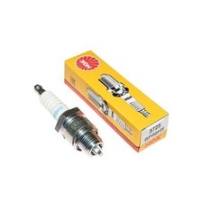 Bougie ngk bpr8hs d'occasion  Javron-les-Chapelles