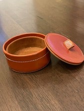 Vnt round leather for sale  Newtown