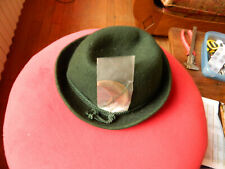 Chapeau tyrolien autrichien d'occasion  Saint-Amant-Roche-Savine