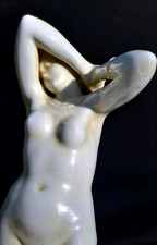 Ancienne statuette porcelaine d'occasion  Varreddes