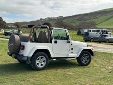 Stunning white jeep for sale  PAIGNTON