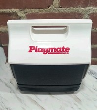 Igloo Playmate preto mini refrigerador lancheira balde 4 quartos 3 litros pacote com 6 latas EUA  comprar usado Igloo Playmate preto mini refrigerador lancheira balde 4 quartos 3 litros pacote com 6 latas EUA  comprar usado  Enviando para Brazil