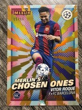 Vitor Roque 2023-24 Topps Merlin's Chosen One Gold Refractor RC /50 Barcelona comprar usado Vitor Roque 2023-24 Topps Merlin's Chosen One Gold Refractor RC /50 Barcelona comprar usado  Enviando para Brazil