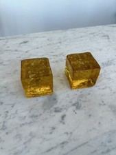 Coppia cubi fermacarte usato  Trieste