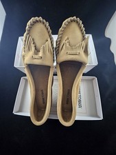 wide moccasins for sale  Chesterfield
