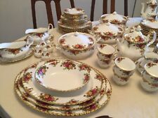 set 8 place dinner for sale  SOUTHAMPTON