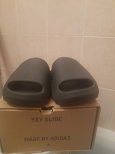 Ciabatte yeezy slide usato  Crema