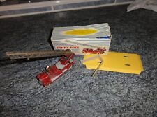 Dinky 32d auto d'occasion  La Barre-en-Ouche