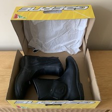 Gaerne g.ny aquatech for sale  HOVE