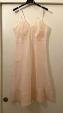 Vintage sottoveste rosa usato  Comacchio