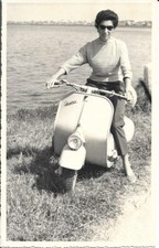 Motociclo vespa cartolina usato  Teramo