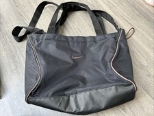 Nike essential tote for sale  BOURNEMOUTH