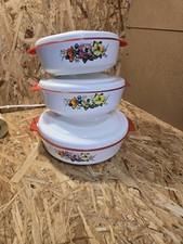 Set serving dish for sale  THORNTON-CLEVELEYS
