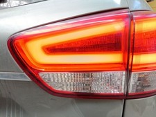 PILOTO TRASERO DERECHO EN PORTON / 2595107 PARA KIA CARENS IV VAN A4 CRDI comprar usado  Enviando para Brazil
