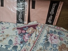 Vintage pretty floral for sale Vintage pretty floral for sale  STAFFORD