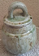 Pot couvert signé d'occasion  France