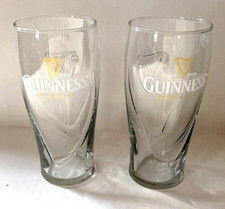Copo de cerveja Guinness Pint ouro harpa em relevo estilo gravidade 6 3/4” conjunto de 2 em excelente estado usado, usado comprar usado  Enviando para Brazil