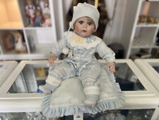 Poupée artiste poupée d'occasion Poupée artiste poupée d'occasion  Expédié en France